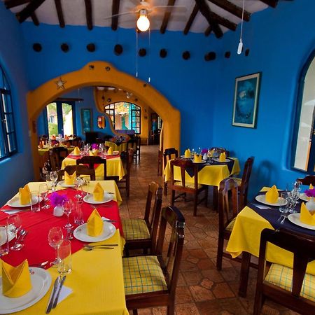 Mantaraya Lodge ปูแอร์โตโลเปซ ภายนอก รูปภาพ