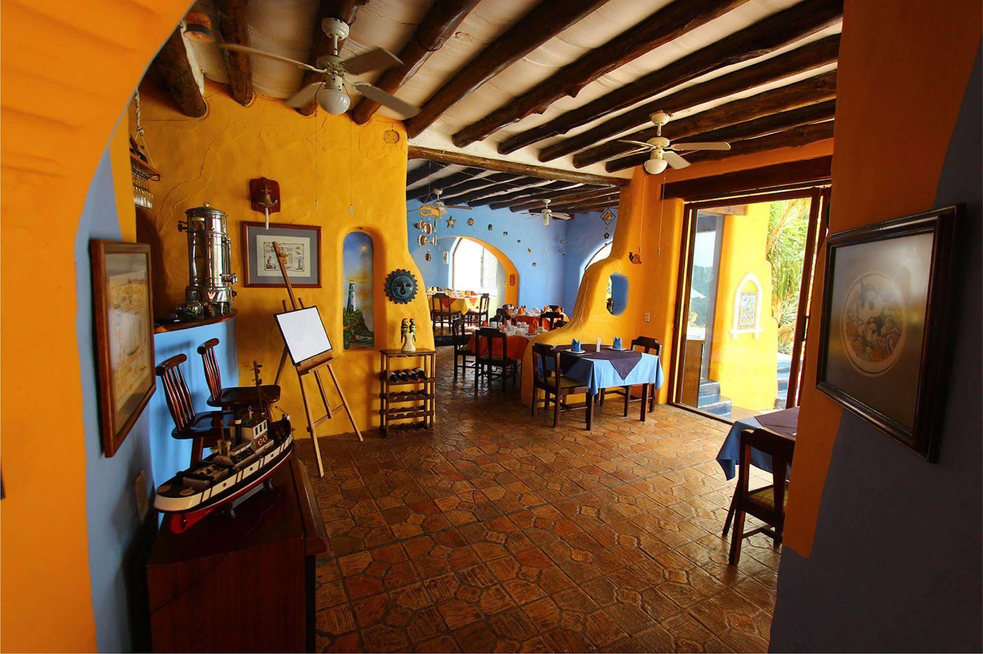 Mantaraya Lodge ปูแอร์โตโลเปซ ภายนอก รูปภาพ