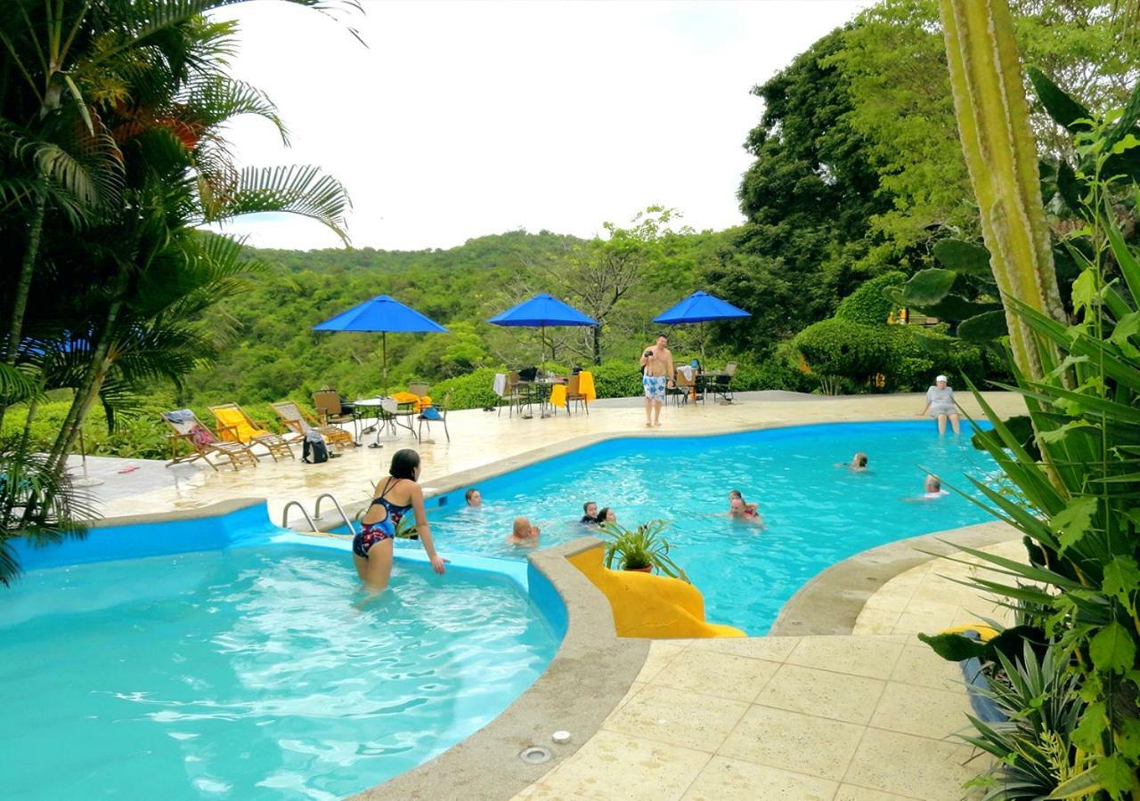 Mantaraya Lodge ปูแอร์โตโลเปซ ภายนอก รูปภาพ